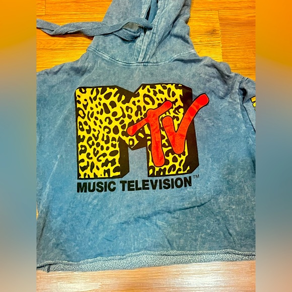 MTV Music Television blue cropped hoodie with animal leopard print logo Sz. M - Picture 1 of 6